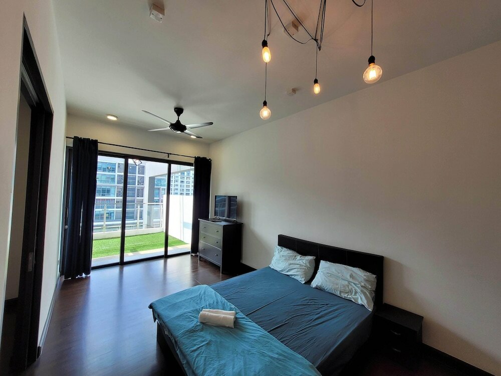 Фото V Residence SunwayVelocity by SleepyBear