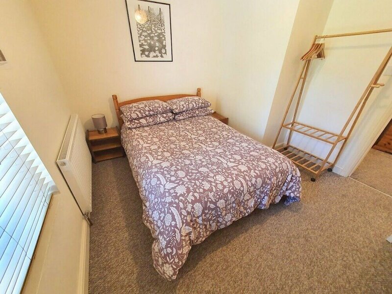 Гостиница 2-bed Flat With Superfast Wi-fi Dw Lettings 29br в Ситтингборне