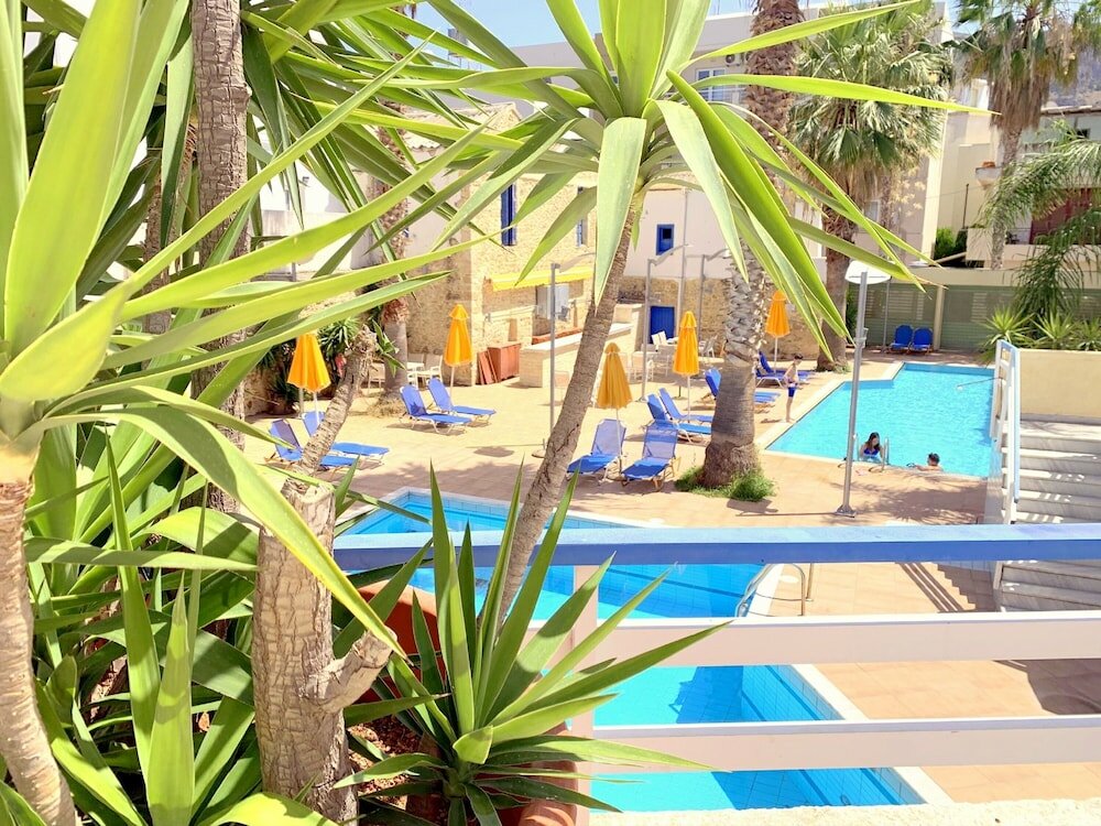 Фото Kassavetis Center - Hotel Studios & Apartments