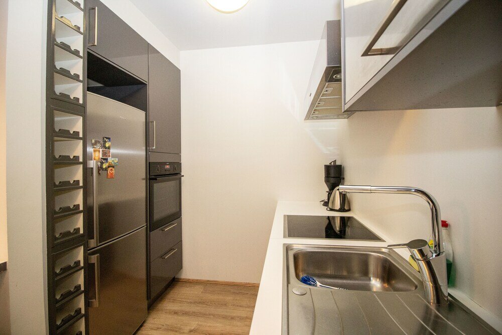 Фото Stylish Downtown Reykjavik Apartments