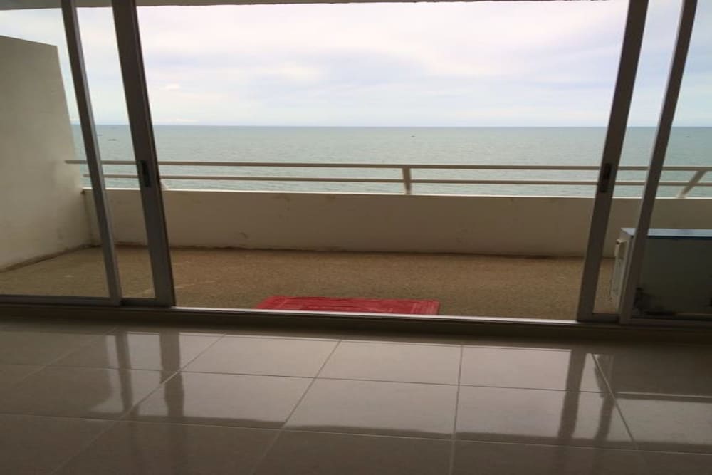 Фото Milford Paradise - No. 200