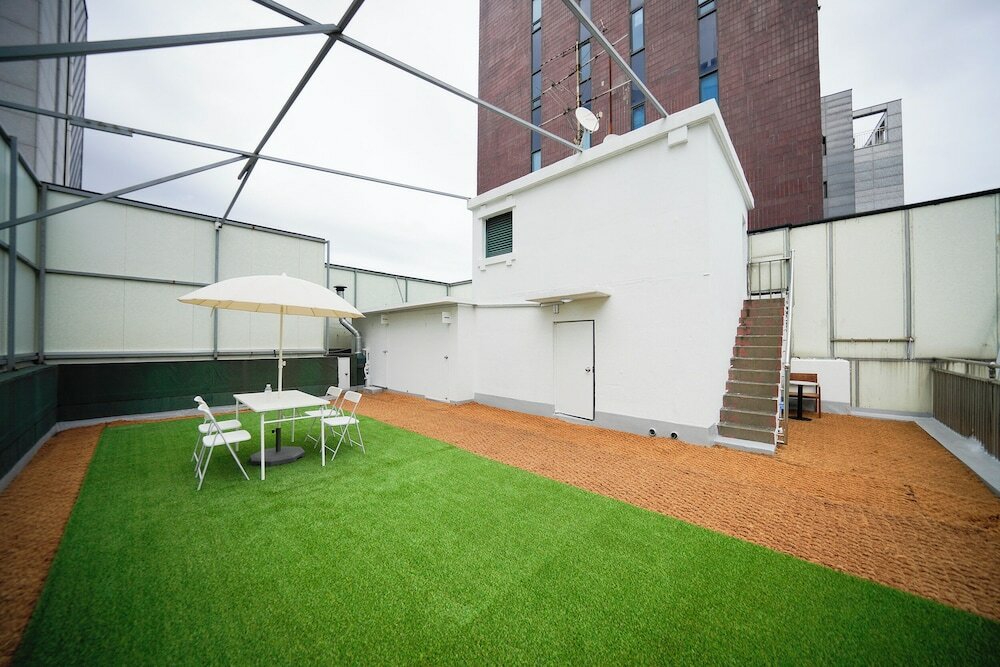 Фото Simple Stay Hotel