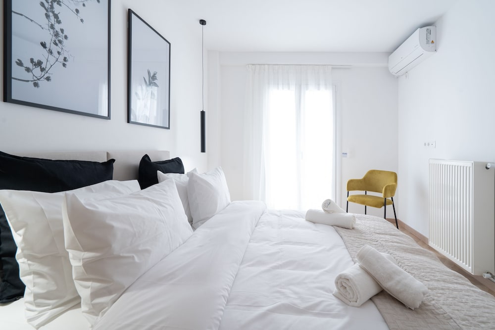 Фото Pagrati's best apartment