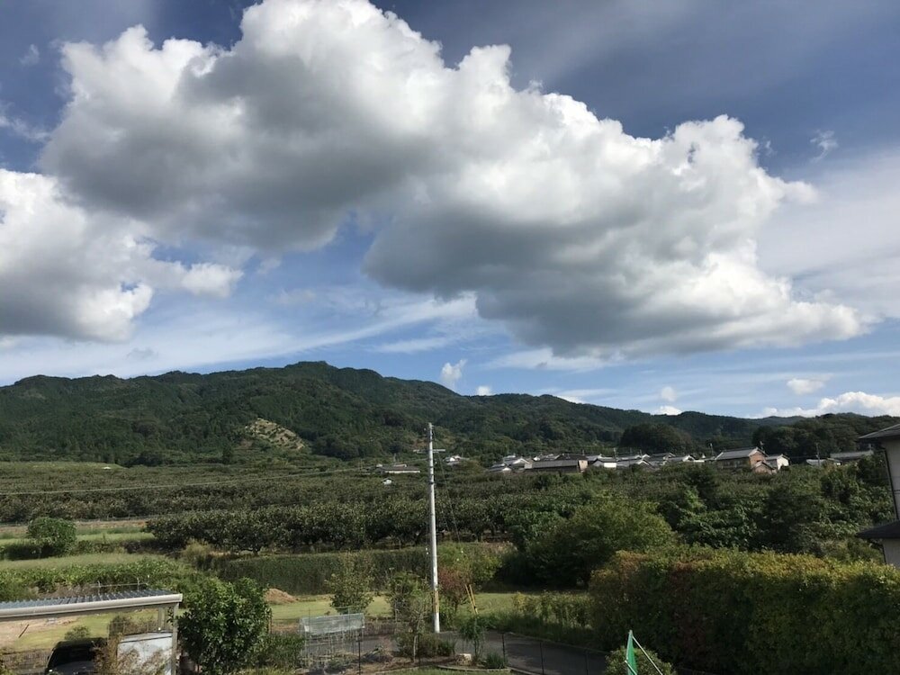 Фото Yamanobenomichi teku teku