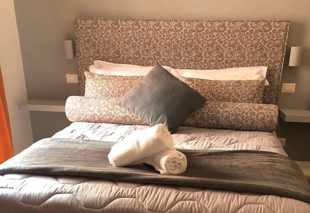 Фото Room94 Piazza Di Spagna