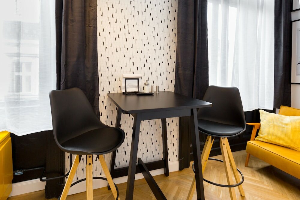 Фото Leah Studios