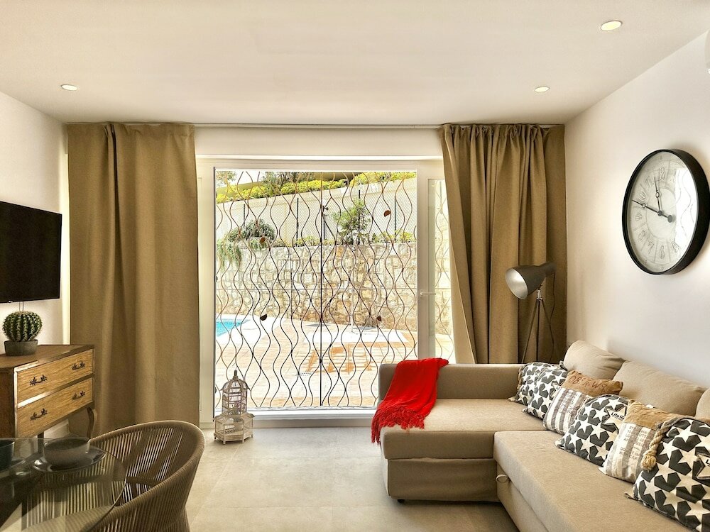 Фото Loft 18 Beach Front Marbella