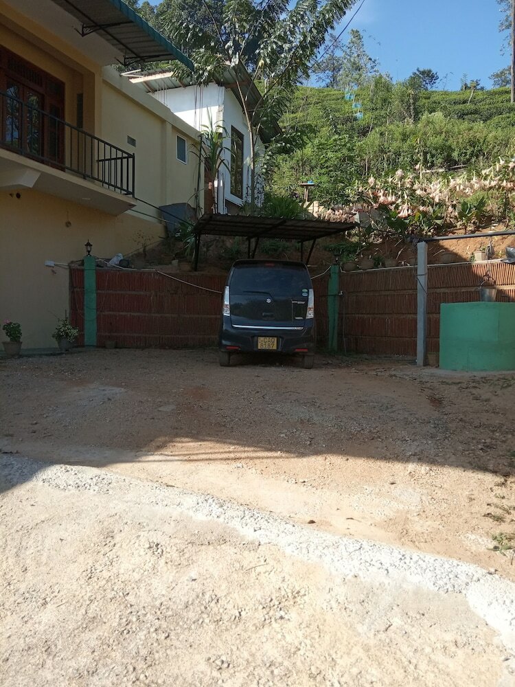 Фото The Zenith Inn Ella