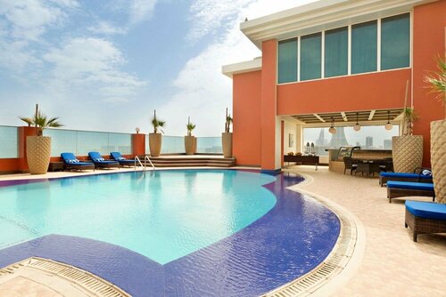 Гостиница Ramada by Wyndham Manama City Centre в Манаме