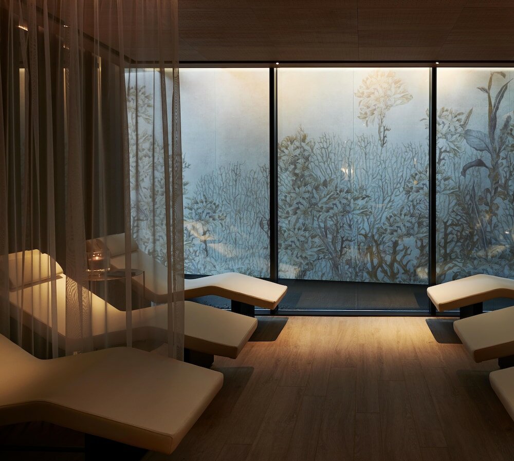 Фото Schloss Cottage - A Swiss Experience