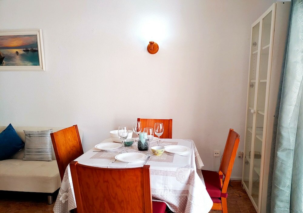 Фото Pool View Los Cristianos by HelloApartments