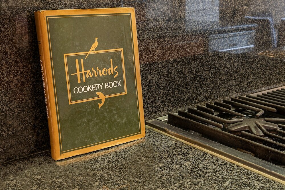 Фото Altido Stunning 6-bed house near Harrods in Knightsbridge