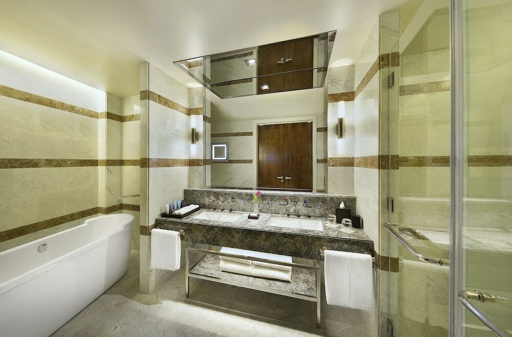 Фото Conrad Jabal Omar Makkah