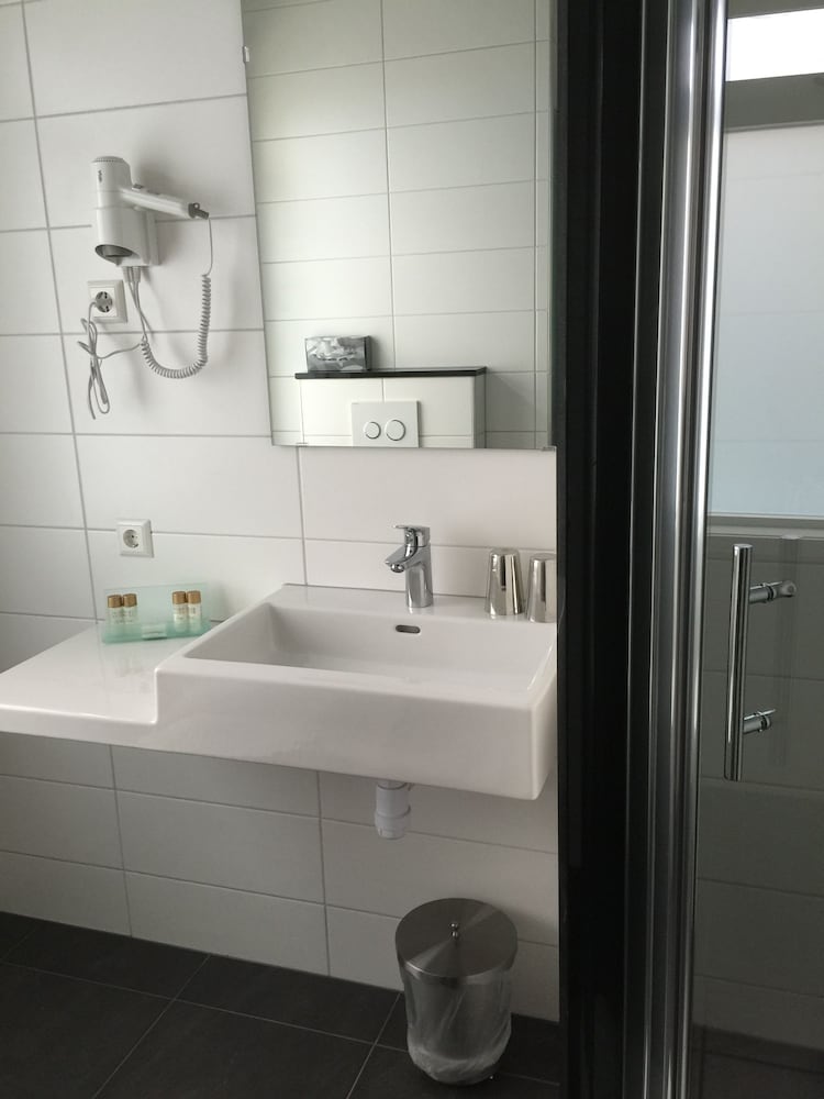 Фото Fletcher Beachhotel Scheveningen