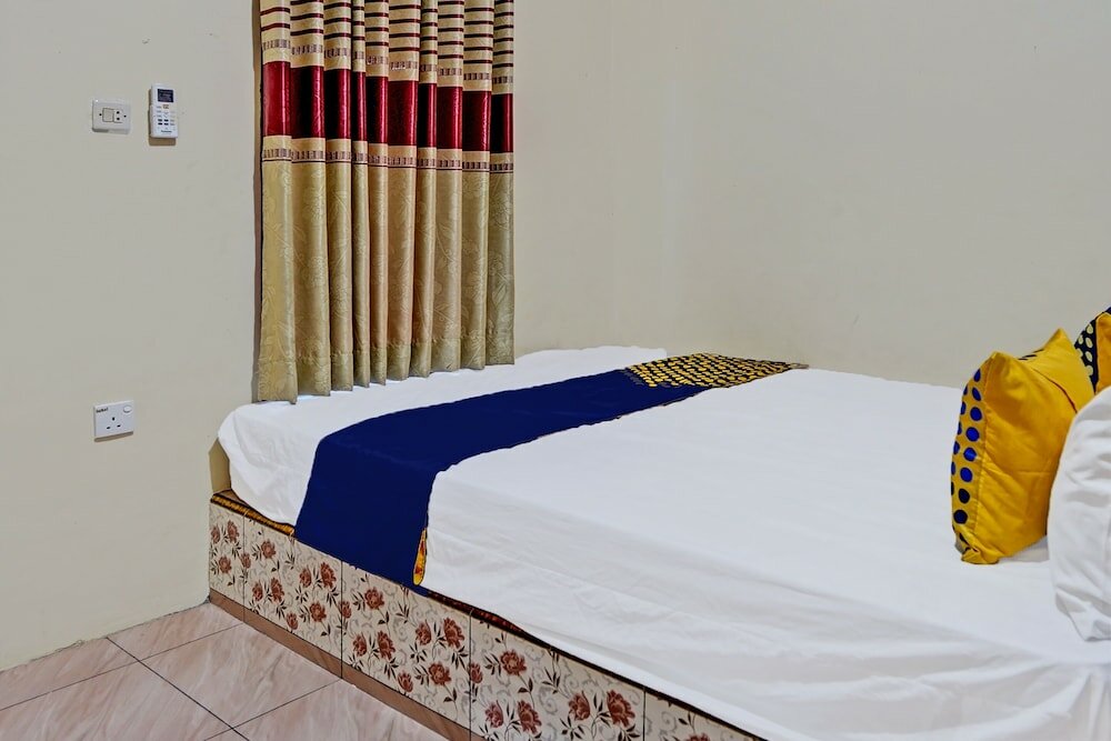 Фото Spot On 92527 Penginapan Kangean Syariah