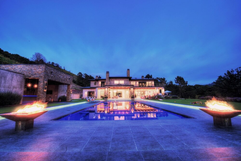 Фото Lx1a: Luxury Contemporary Villa in The Middle of Nature