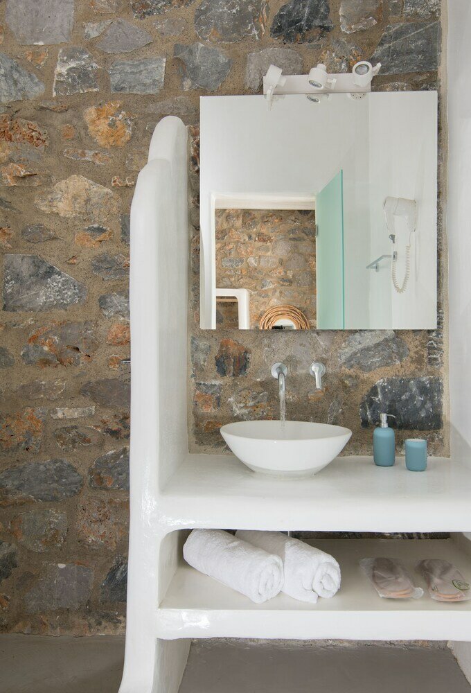 Фото Nisides Suites