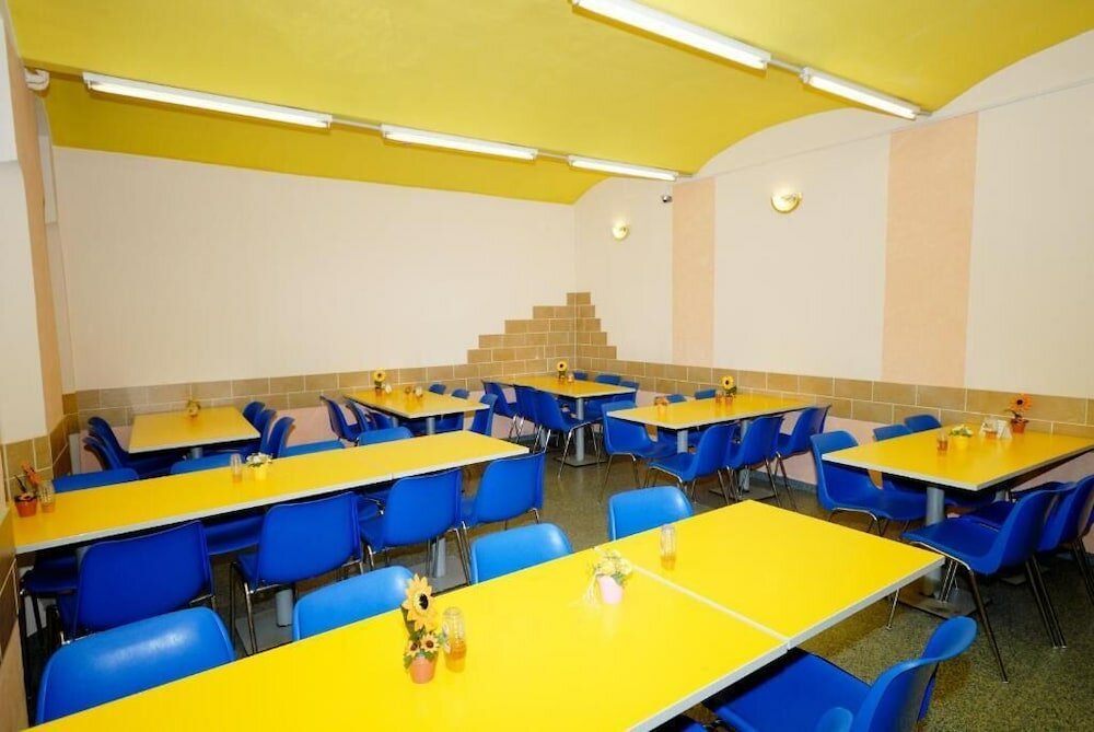 Фото Westend City Hostel GmbH