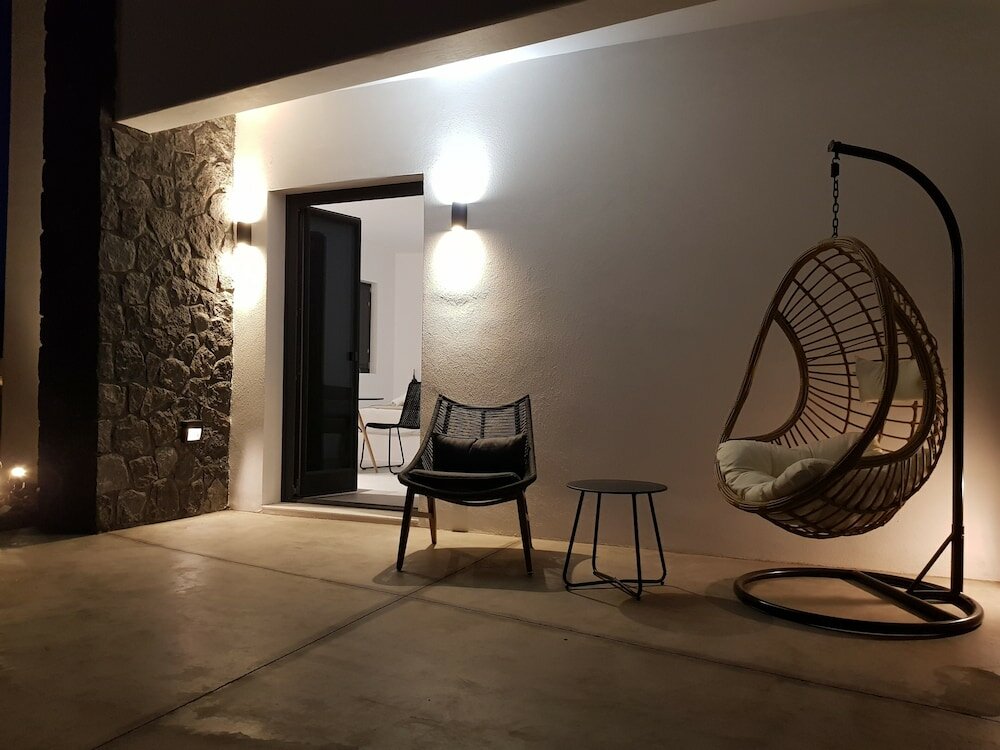 Фото MyLithos Suites