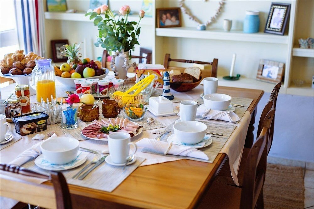 Фото Swept Away Guest House