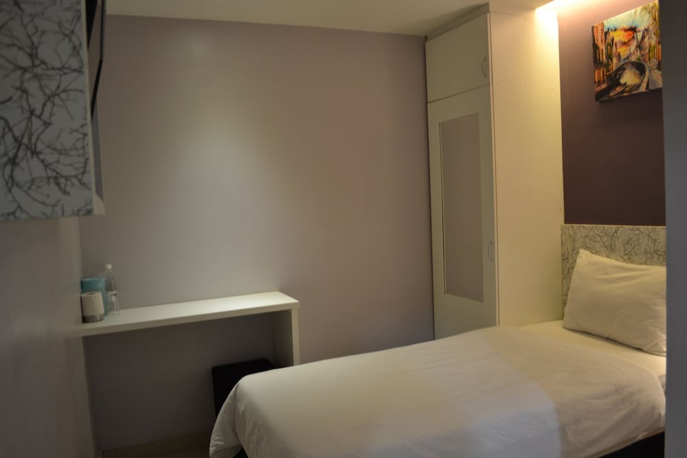 Фото Bluemoon Boutique Hotel