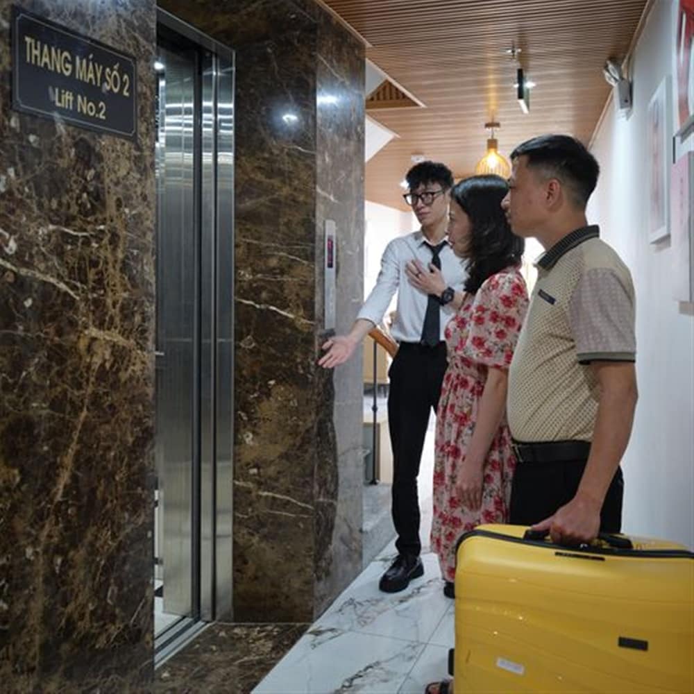 Фото MoonLight Tay Ho