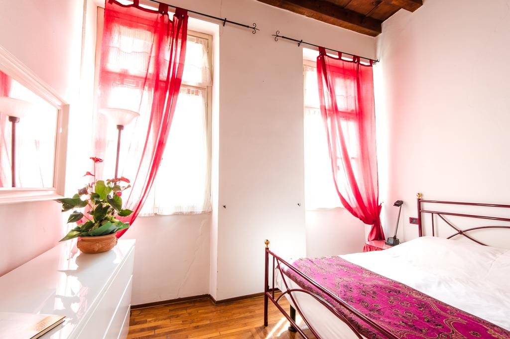 Фото Bright Apartments Verona - Borsari Historical 1