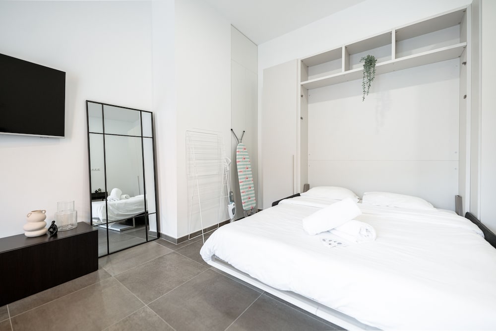 Фото Stylish Designer Studio in Bonnevoie