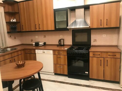 Апартаменты Azneft Garden Apartment в Баку