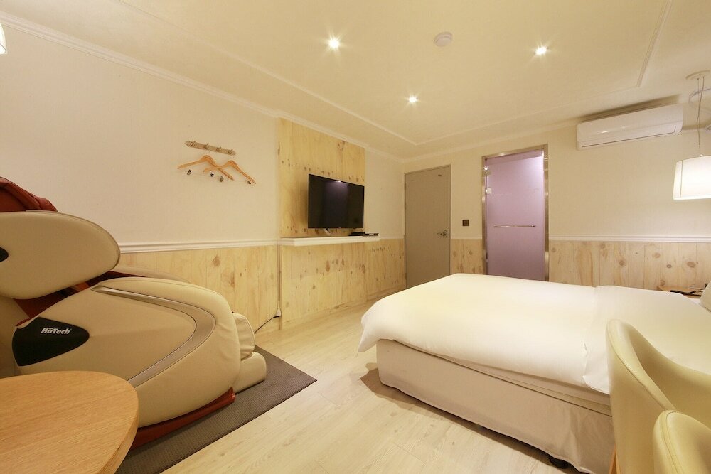 Фото Bucheon Boutique Hotel 375