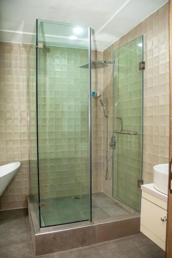 Фото Adun Suites