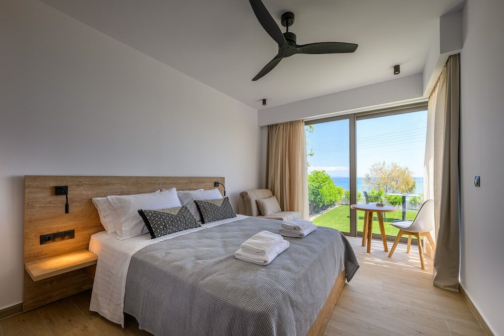 Фото Cubes On The Beach Athens airport