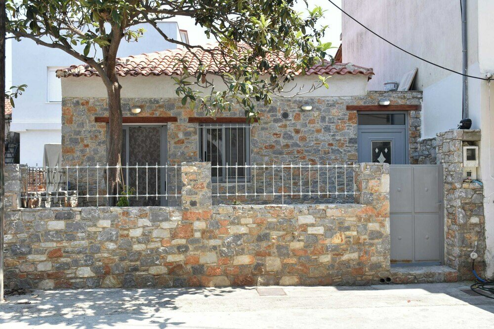 Фото Amazing Traditional Stone house Skiathos