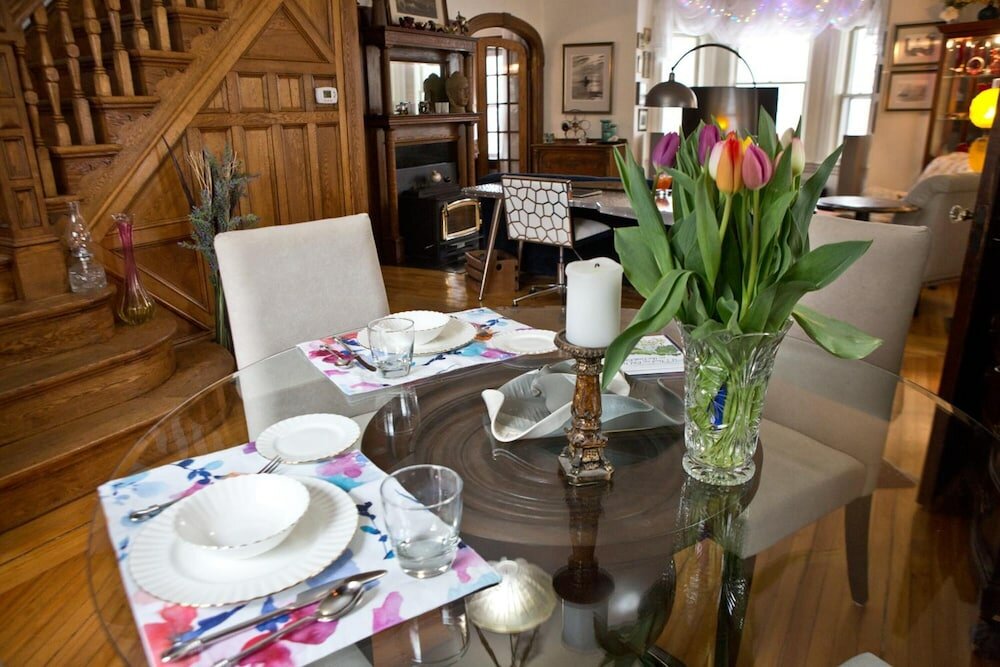 Фото Red Mahone Bed & Breakfast