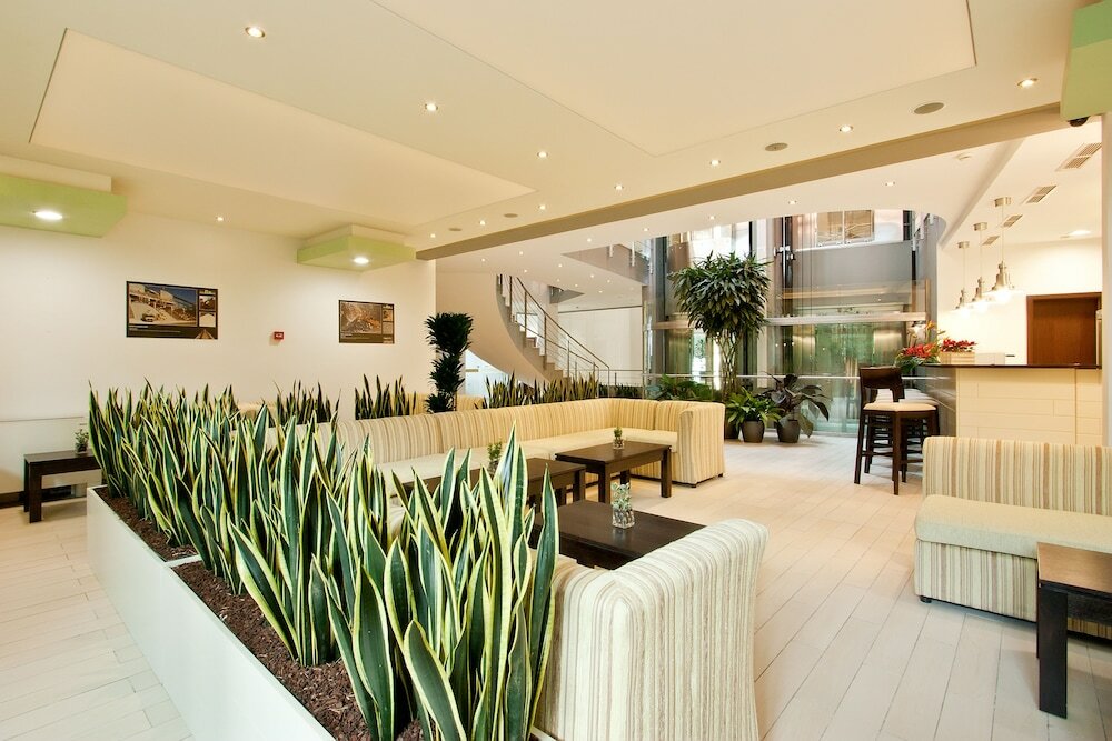 Фото Earth and People SPA Hotel Sofia