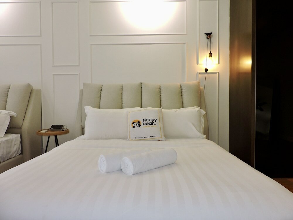 Фото Anggun Residence by Sleepy Bear