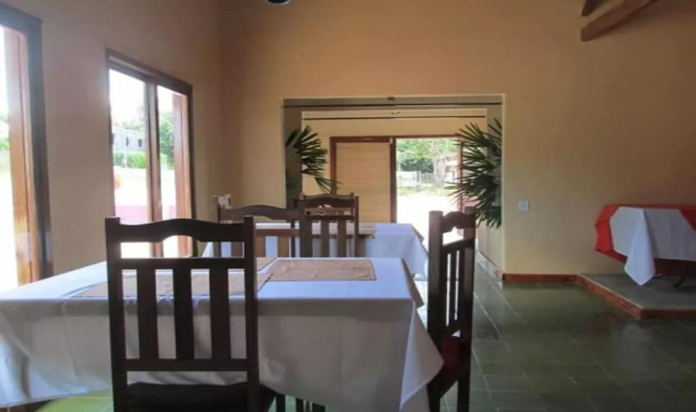 Фото Oyo Pousada Bougainville