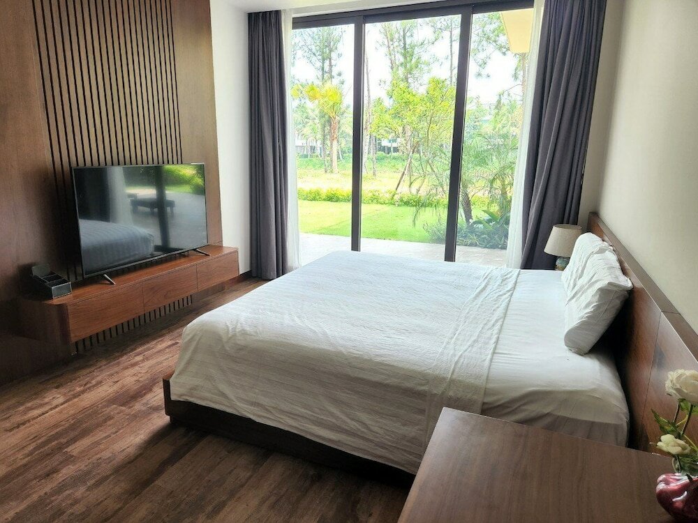 Фото Flamingo Dai Lai Resort Vila Tu Nhan BBQ