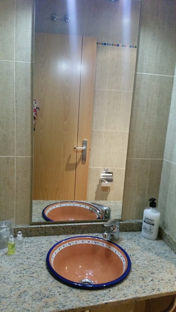 Фото Hostal Goyesco Plaza