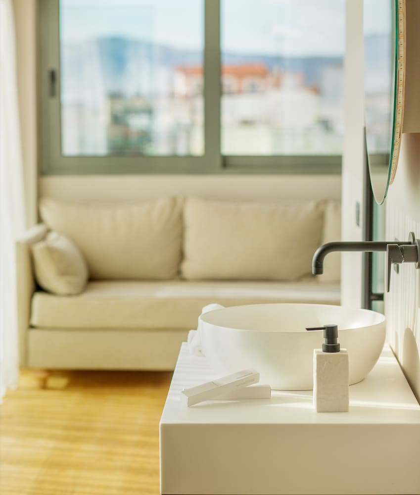 Фото The Residence Aiolou Suites & SPA