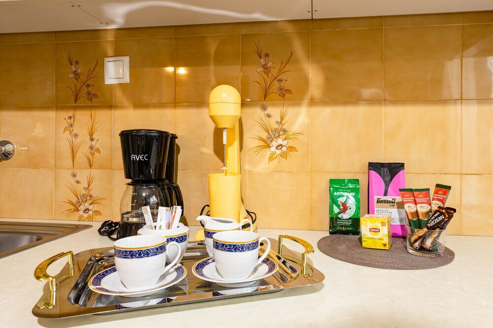 Фото Seaside Family Haven - Avia's Spacious Getaway