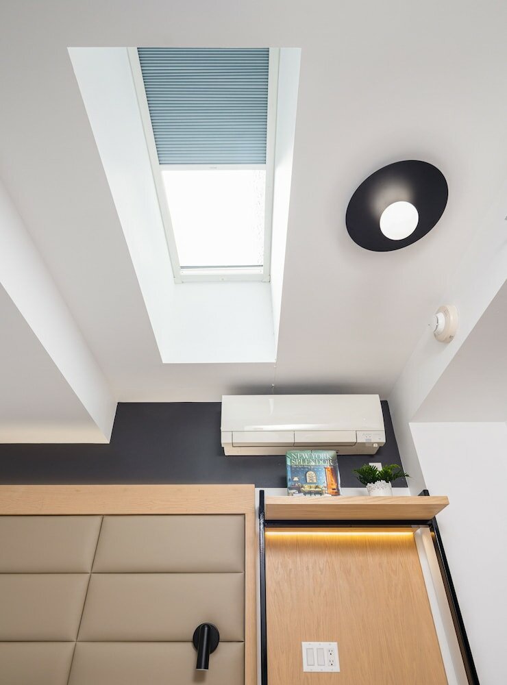 Фото Little Charlie Hotel