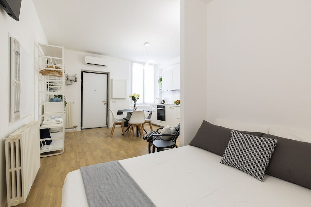 Фото NotaMi - Moro Canal Grande Navigli