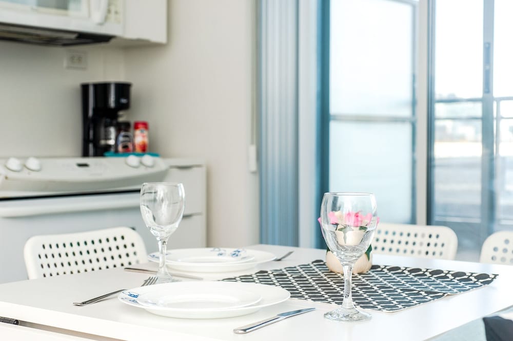 Фото SkyTree - Condos in Heart of Downtown