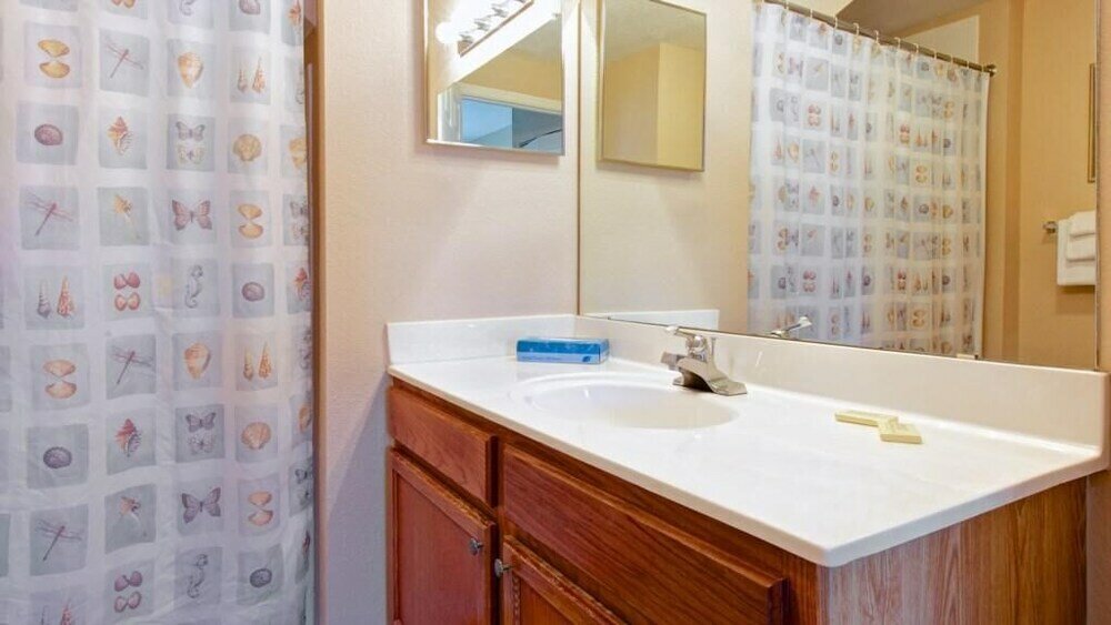 Фото Regina's Villas at Seven Dwarfs Townhome