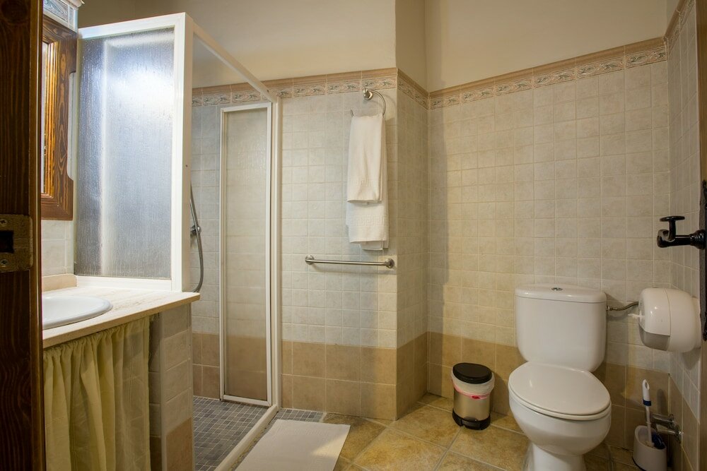 Фото Hostal Valle del Sol Confort Rooms