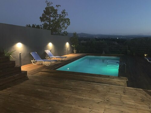 Гостиница Stunning 2-bed Pool Villa in Skepasti