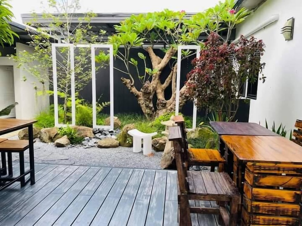 Фото Ananzitra Hotel