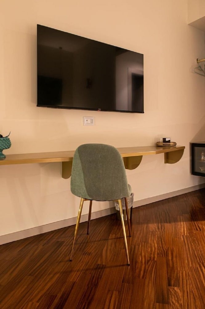 Фото Bhr Cavour 150