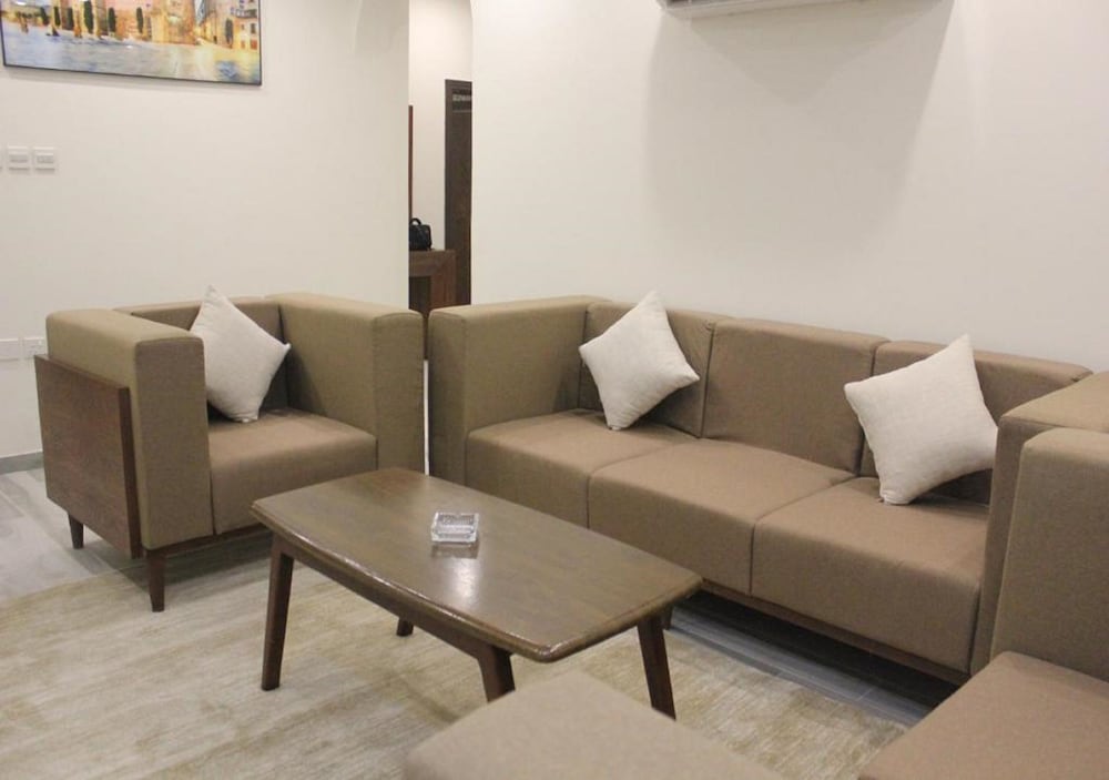 Фото Ah Hotel
